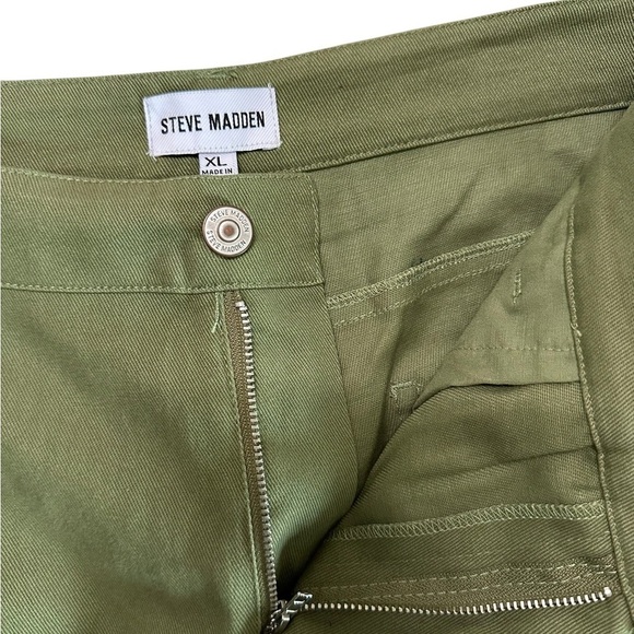NWT STEVE MADDEN Mid Rise Cargo Pants Jeans Wide Leg Burnt Olive DO33145F Sz XL - Picture 15 of 16